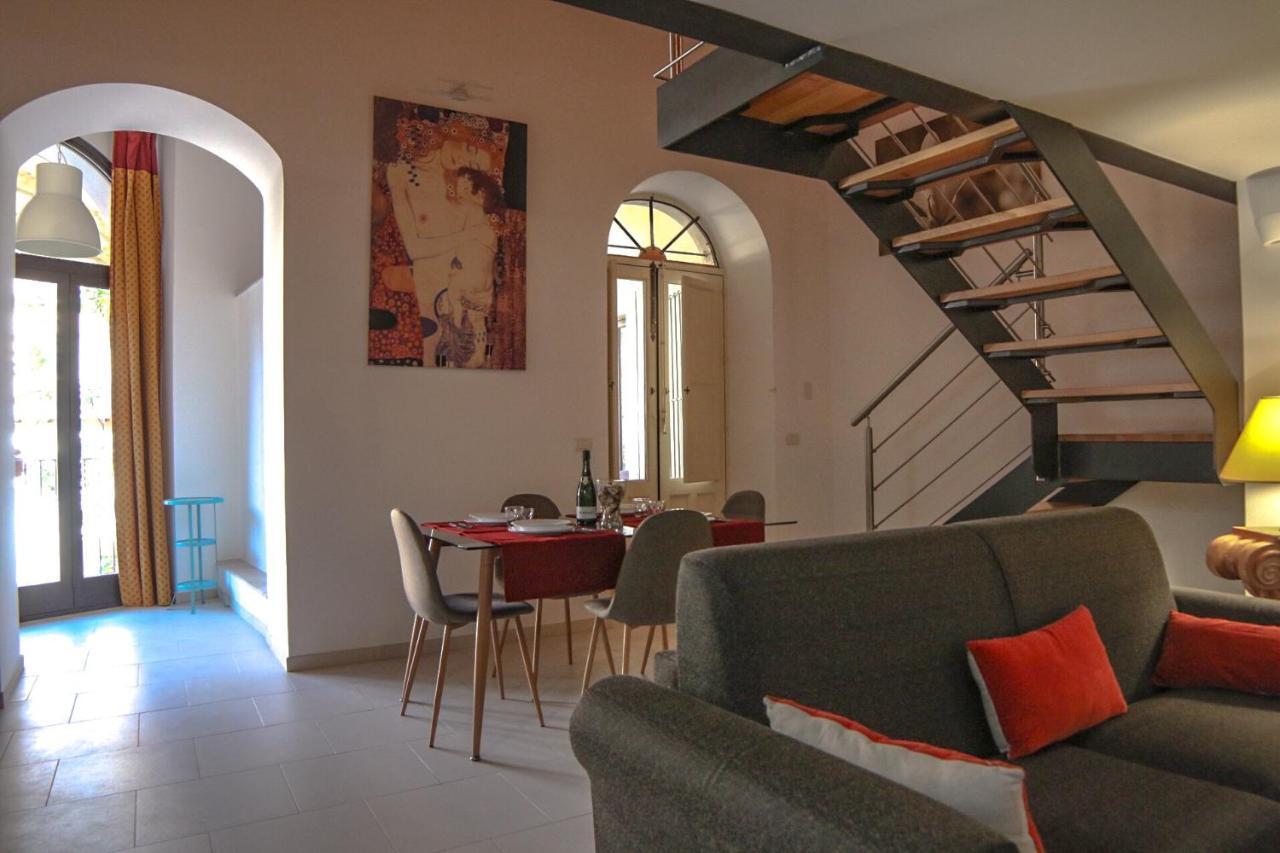 Mega House Apartment Catania Ngoại thất bức ảnh