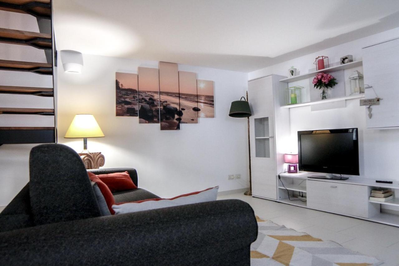 Mega House Apartment Catania Ngoại thất bức ảnh